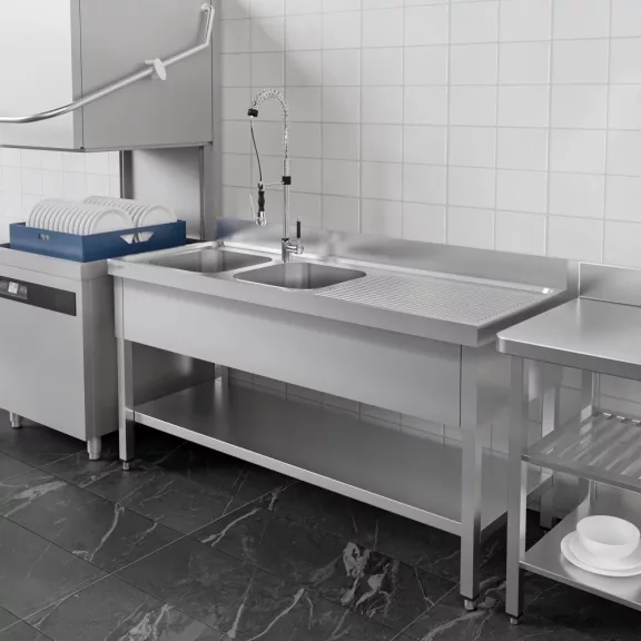 Mosogató kétmedencés 500x500x300, alsó polccal, jobb oldalon csepegtetővel, külső méret: 1800x700x850 mm szifonszettel Mosogató kétmedencés 500x500x300, alsó polccal, jobb oldalon csepegtetővel, külső méret: 1800x700x850 mm szifonszettel