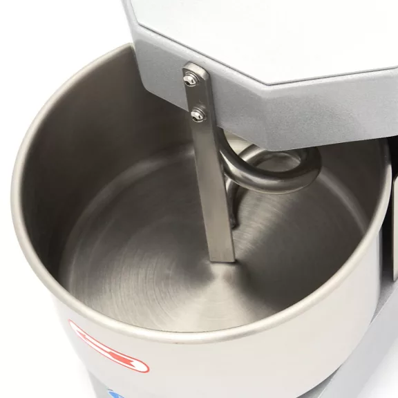 Maxima Dagasztó - 8 L - 4,5 kg Tészta - Ezüst – 09361002 Maxima Dagasztó - 8 L - 4,5 kg Tészta - Ezüst – 09361002