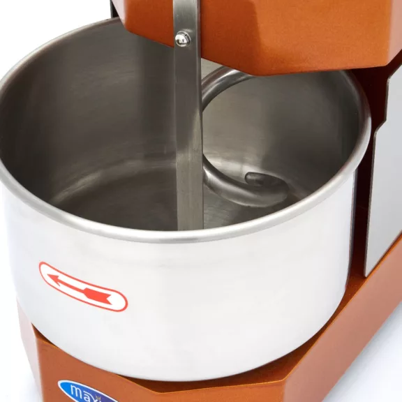 Maxima Dagasztó - 8 L - 4,5 kg Tészta - Arany – 09361011 Maxima Dagasztó - 8 L - 4,5 kg Tészta - Arany – 09361011