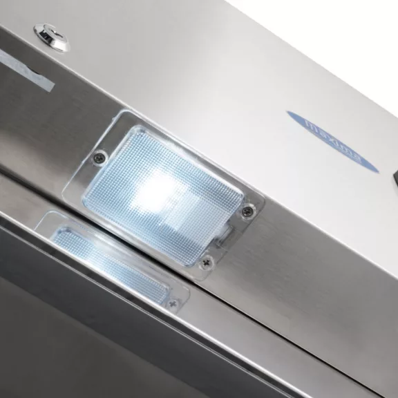 Maxima Halhűtőszekrény - 600L - 7 tároló (60 x 40 cm) - görgőkön - rozsdamentes acél – 09400002 Maxima Halhűtőszekrény - 600L - 7 tároló (60 x 40 cm) - görgőkön - rozsdamentes acél – 09400002
