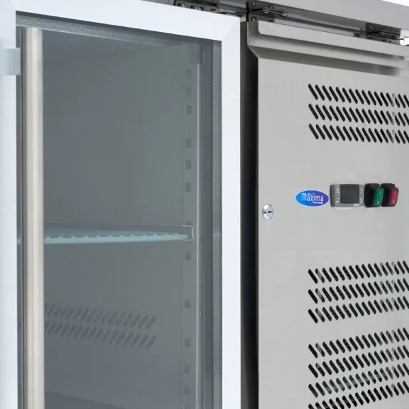 Maxima Hűtött munkaasztal - 180cm - 3 üvegajtók – 09400406 Maxima Hűtött munkaasztal - 180cm - 3 üvegajtók – 09400406